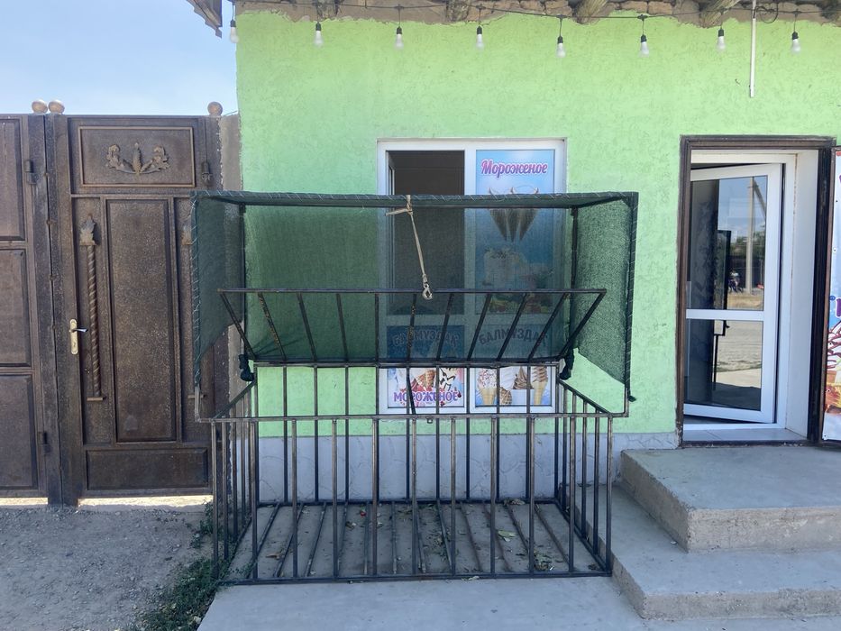 Прочная железная клетка для арбузов