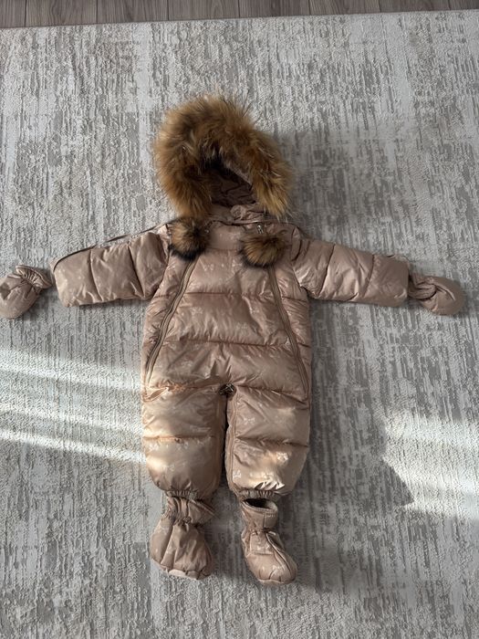 Продам детский зимний комбинезон