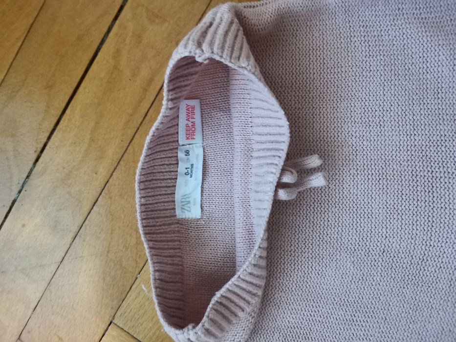 Pantaloni Zara marimea 56