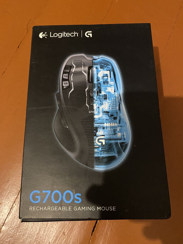 Logitech G700S wireless беспроводная игровая мышь с супер сенсором