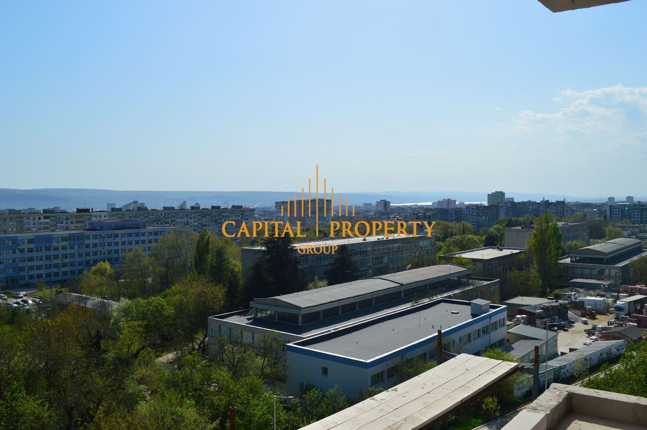 Продава се Тристаен апартамент в Варна, Левски - 116 кв.м за 1811 €/кв.м - Снимка #1