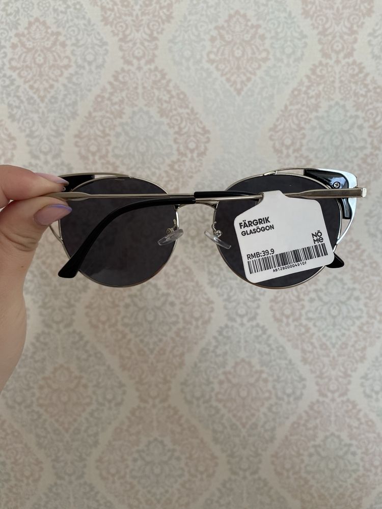 Продам солнцезащитные очки новые
