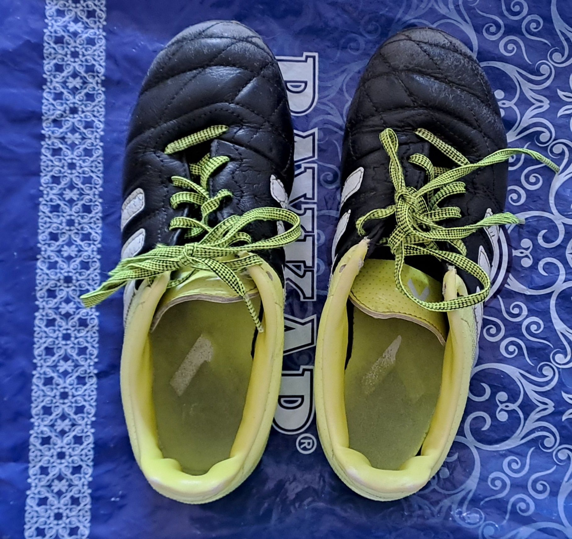 Детски футболни обувки 34 номер