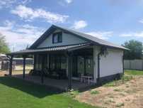 Casa modulara din structura metalica si panou sandwich termoizolant
