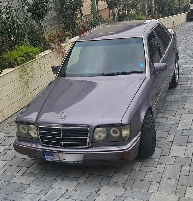 Mercedes Benz E200 (w124)