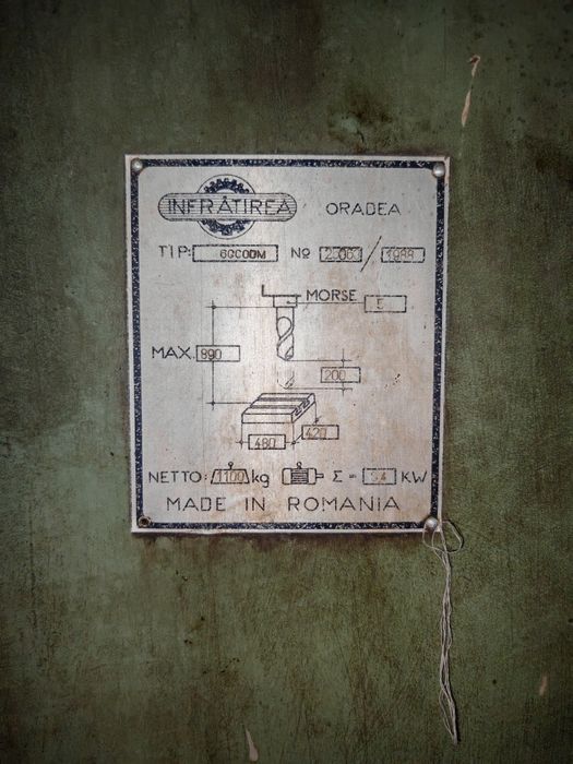 Strung+ mașină de gaurit