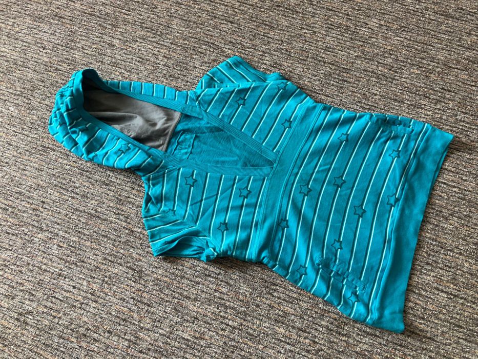 Bluza (tip vesta) cu gluga C&A, marimea S