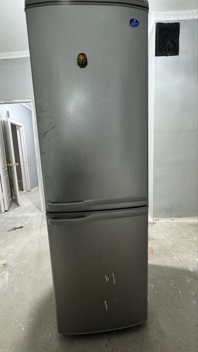 Холодильник сатылады