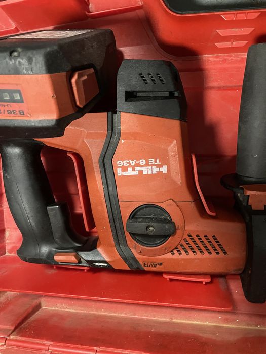 Въртяща се ударно-пробивна машина Hilti TE 6-A36