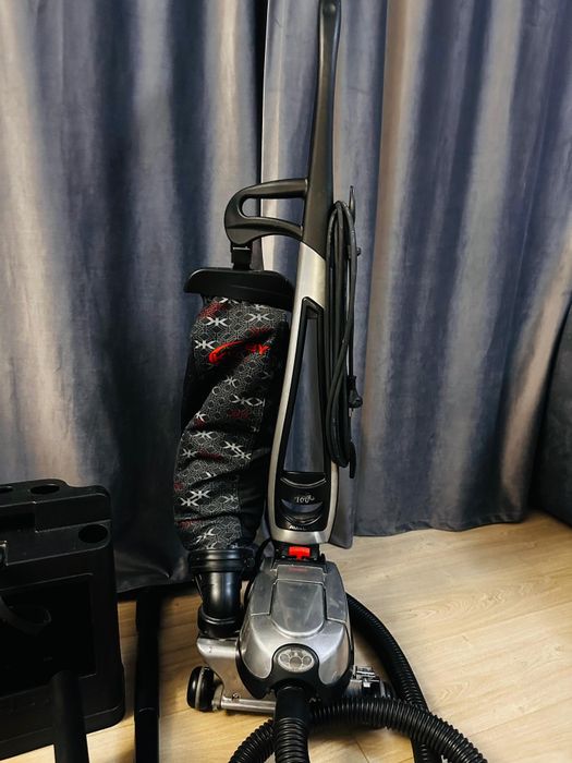 Aspirator Kirby – Puternic și gata de acțiune