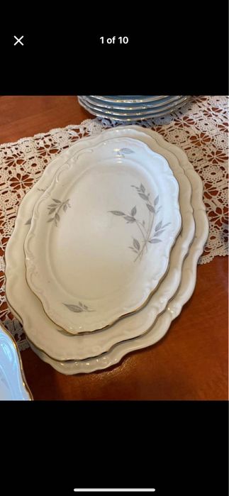 Serviciu de masa 12 persoane