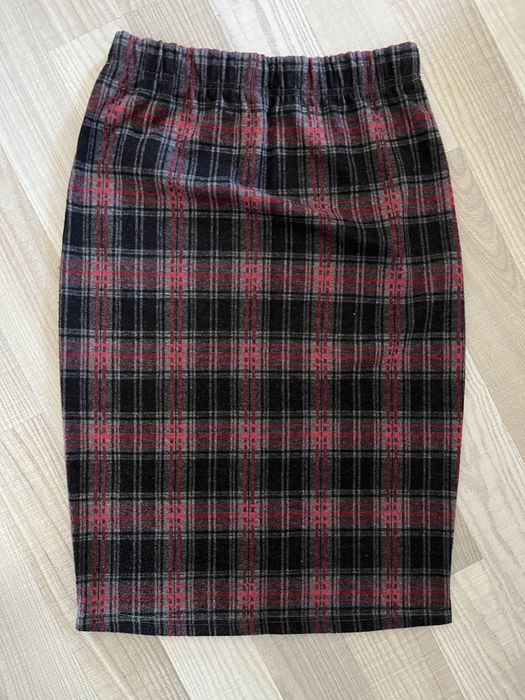 Fusta grosuta iarna, Time Out