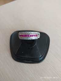 Сребърен дамски пръстен с диаманти и рубини
