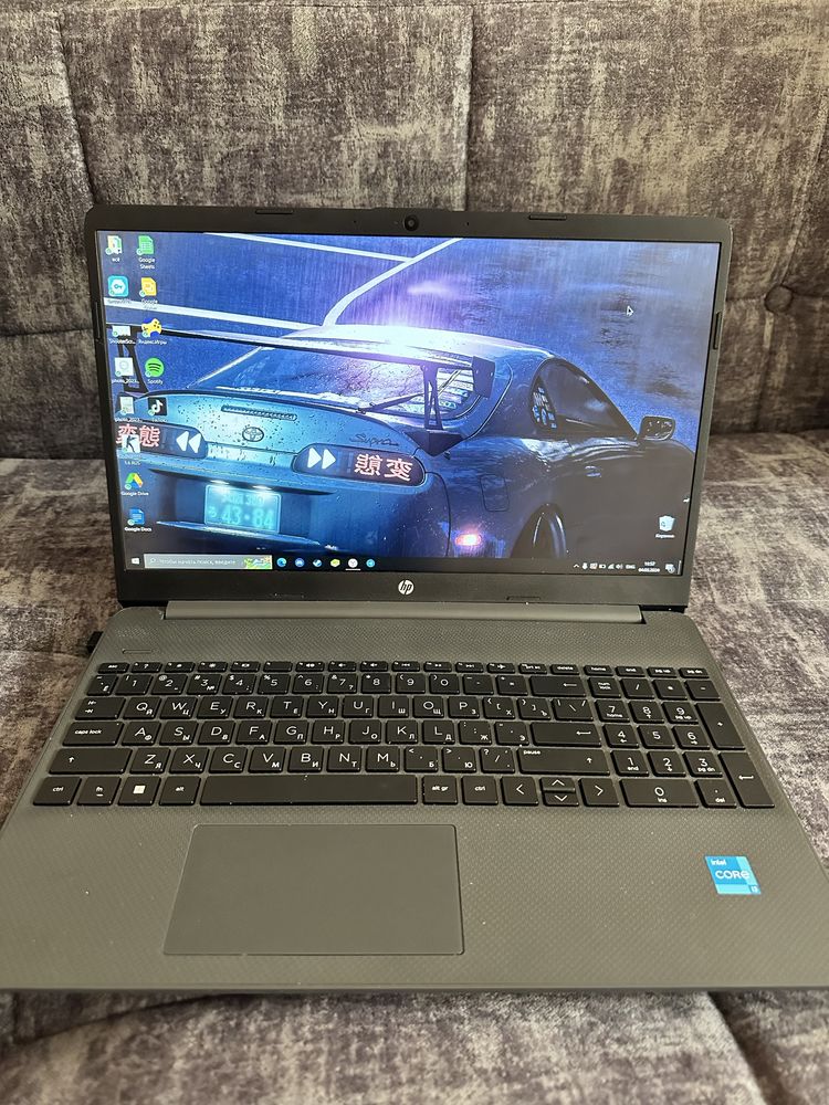 HP Laptop 15s-fq2053ur