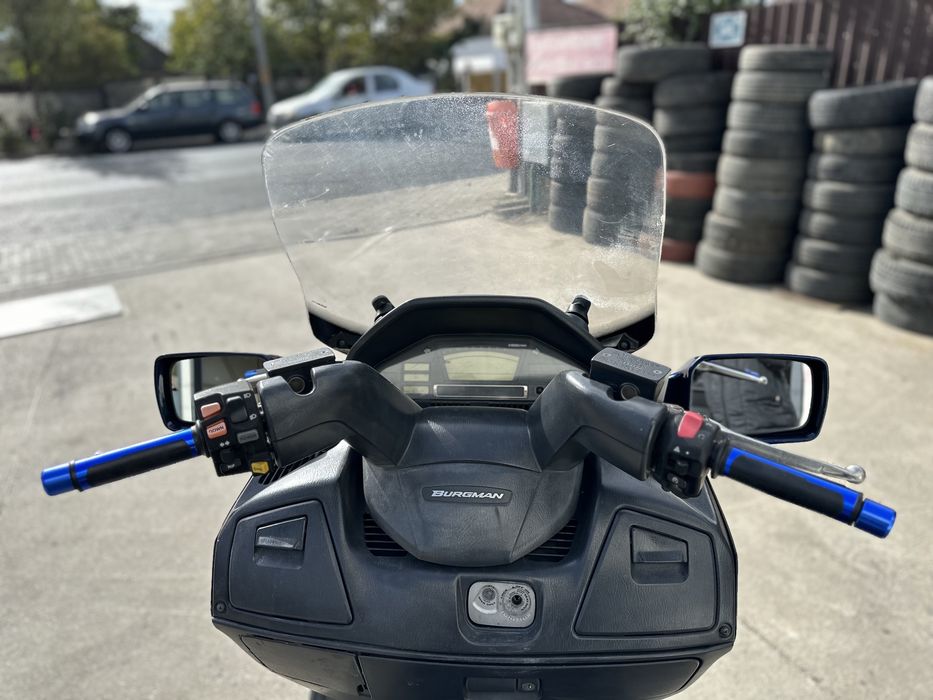 Suzuki burgman 650