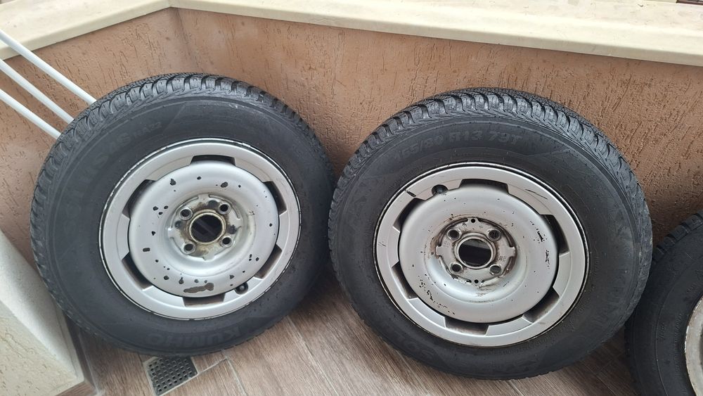 Джанти с гуми Golf 2 4x100