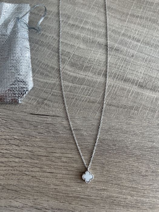 Дамско сребърно колие Van Cleef & Arpels, ван клиф, детелина