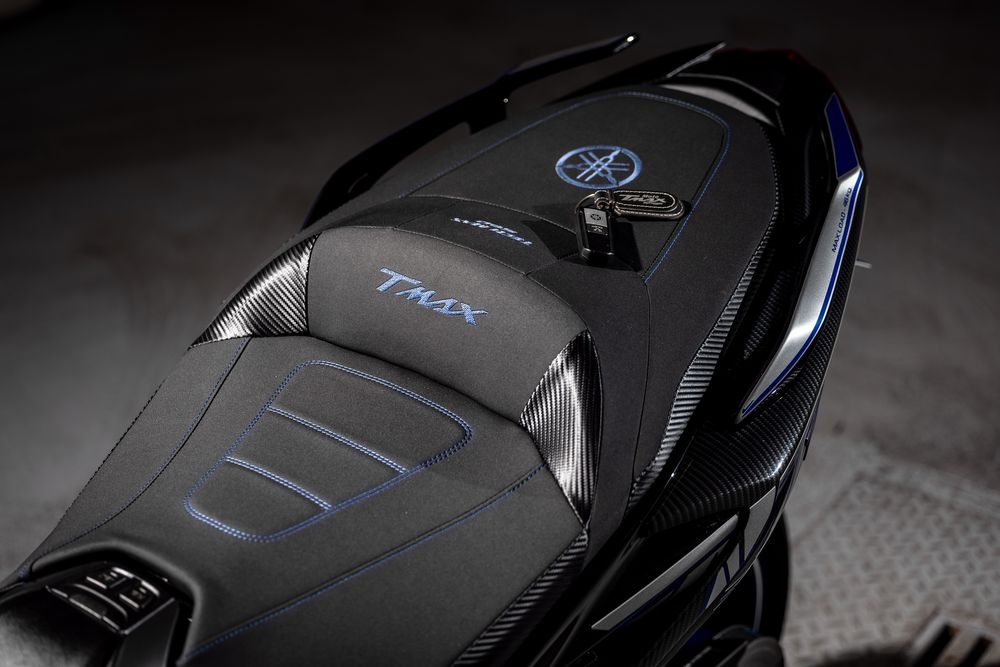Yamaha T-max 560 techmax
