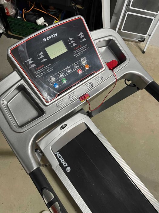 Електрическа бягаща пътека Orion Fit 100