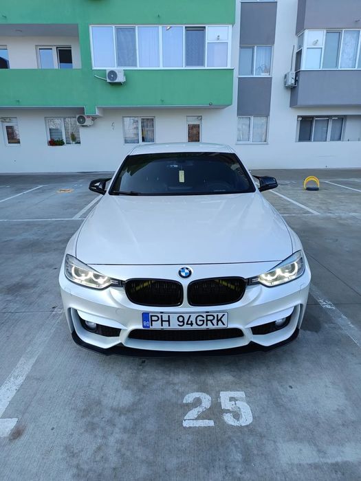 BMW Seria 3 BMW Seria 3 F30 320d  Efficientdynamics