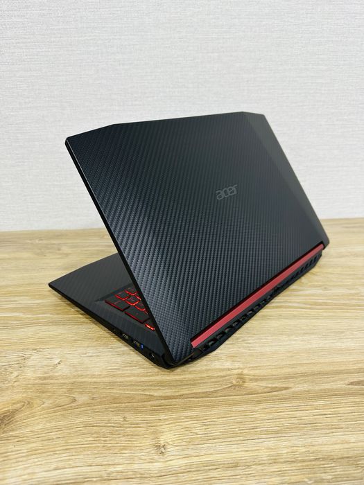 ACER Nitro Core i5-8 Ядерный Фулл ноутбук для Игр и работы с Графикой