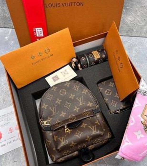 Сумочка рукзяк кшелок ключница