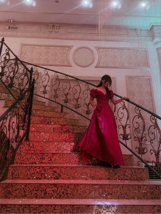 Вечернее / выпускное платье бордового цвета