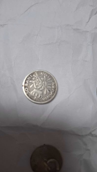 Monede vechi de colecție