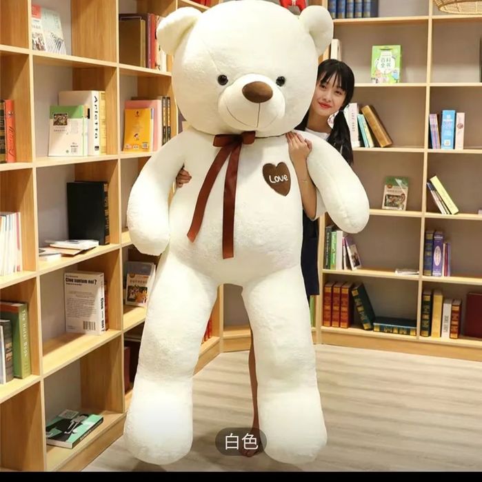 Мягкие игрушки в разных размерах