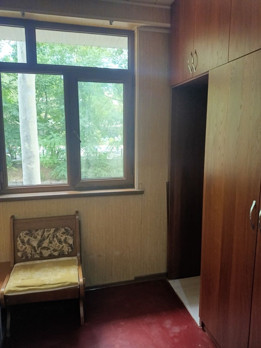 Сдаётся в аренду 3-х комнатная квартира второй этаж ЧИРЧИК