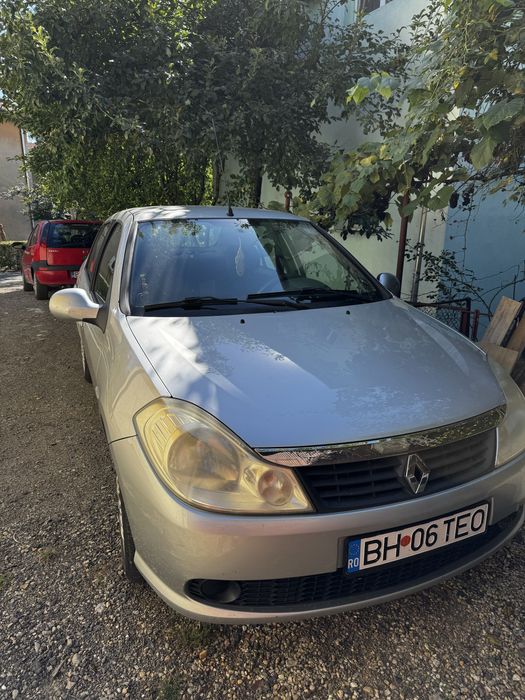 Vand Renault pentru piese