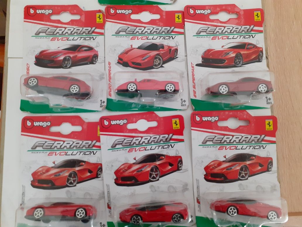Ferrari mașini noi