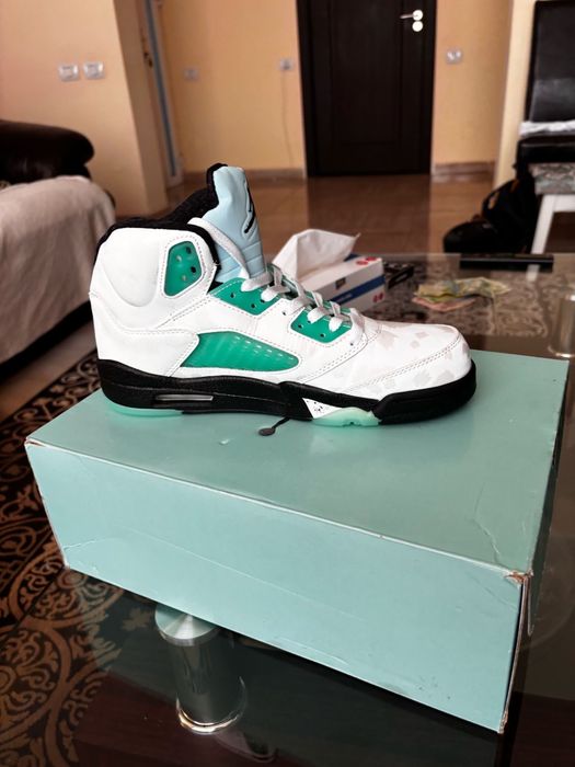 Adidasi Air Jordan 5 Retro, noi, moderni, casual, marimea 41 EU