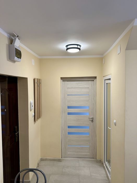 Garsoniera mare 34 m2 , total renovata, utilata si mobilata Focsani