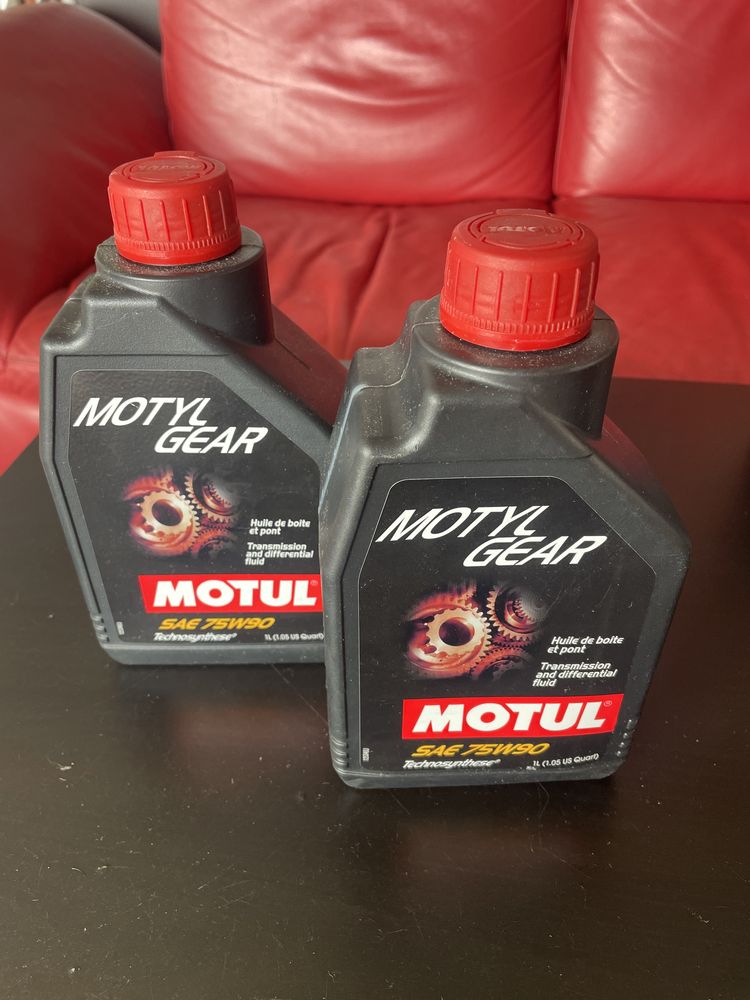 MOTUL масло