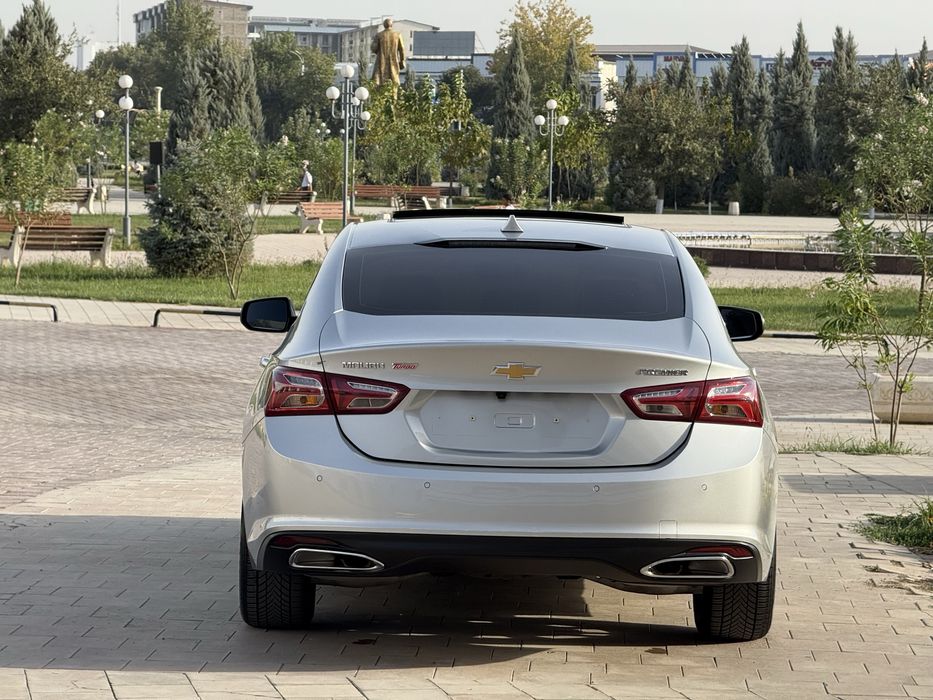 Chevrolet Malibu 2 Premier 2022