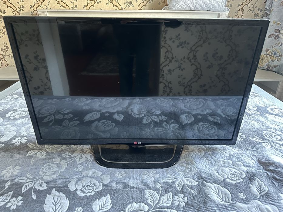 Продается телевизор LG в хорошем состоянии