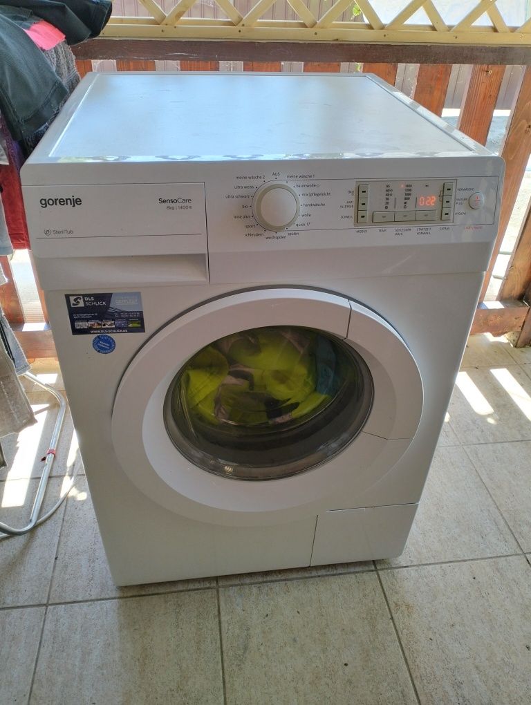 Mașină de spălat rufe
