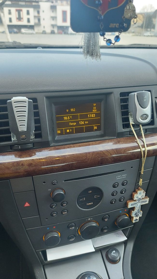 Opel vectra 2003