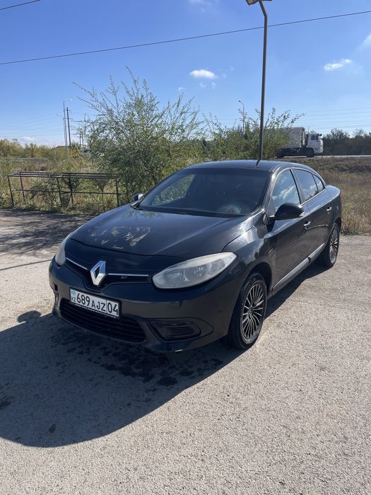 продам RENAULT FLUENCE 2015г