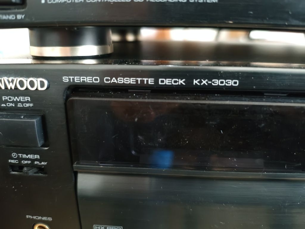 Linie stereo analogică și componente Kenwood