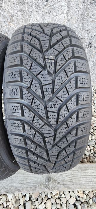 Anvelope Yokohama BluEarth Winter V905 M+S 195/55 R15 85H