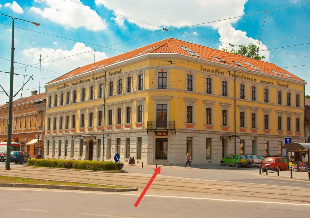 Spatiu comercial cu vizibilitate maxima- ideal pentru cafenea/bar