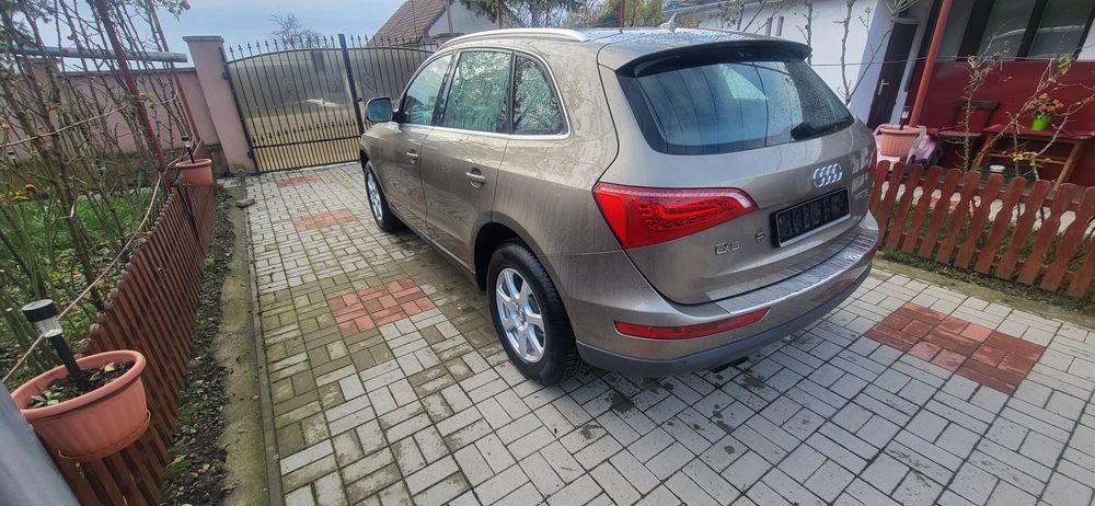 Audi Q5 quattro 170cp