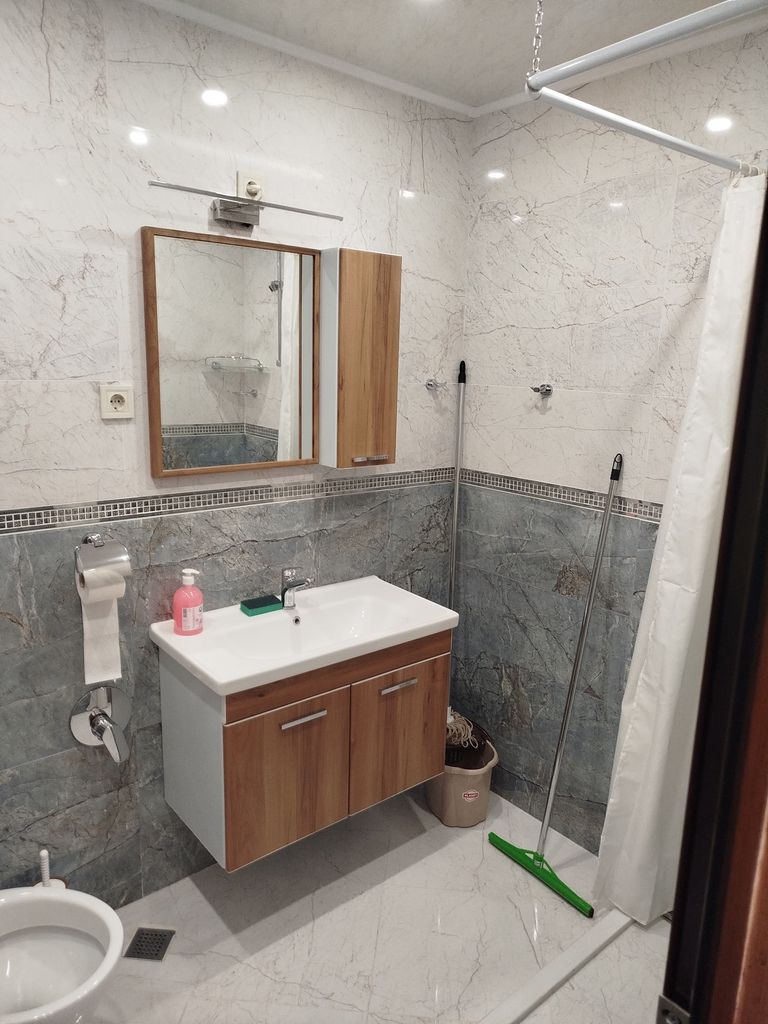 Дава се под наем Двустаен апартамент в Асеновград - 60 кв.м за 408 € - Снимка #5