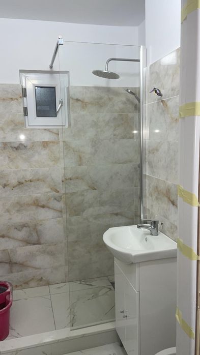 Garsoniera inchiriere Roman