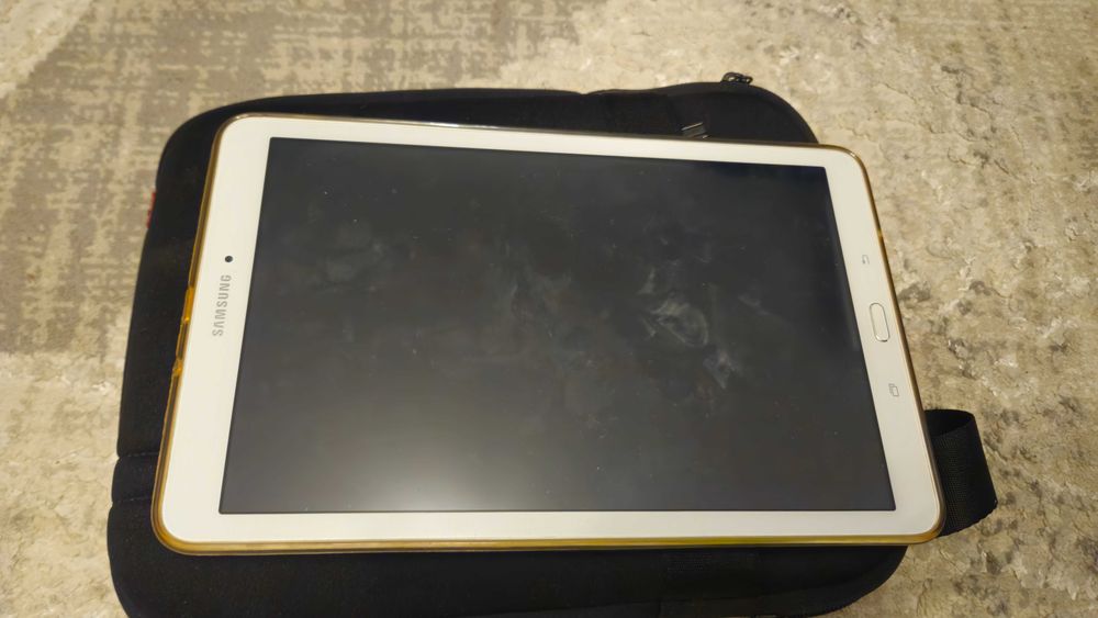Tableta Samsung Galaxy Tab E