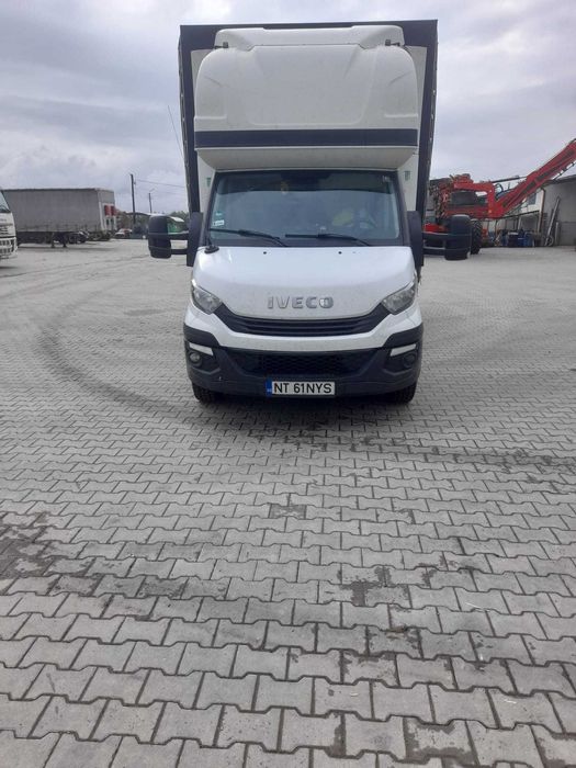 Vand Iveco Daily, 3.5 tone, cu lift hidraulic