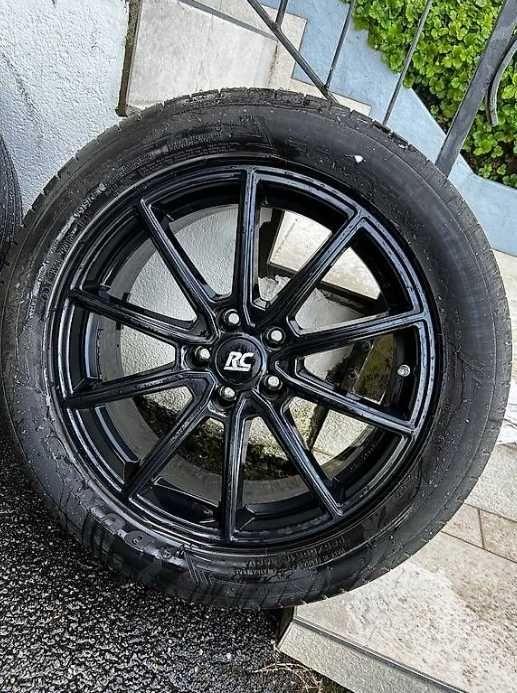 Продавам джанти RC Design RC32 с летни гуми (Dunlop)