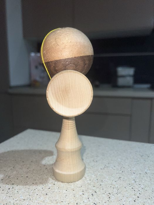 Kendama ken lotus tama Andrei Bogdan
